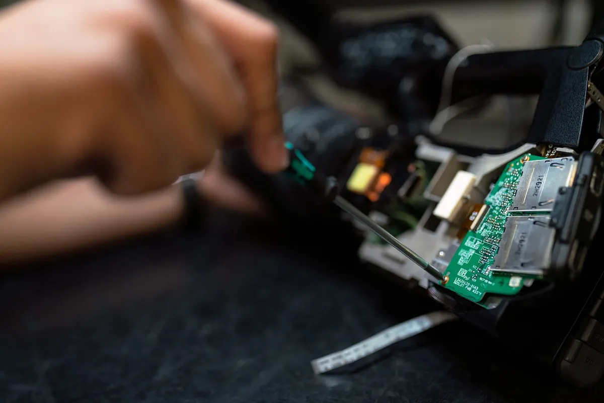 engineer, engineering, broadcast, broadcast engineer, workshop, tech, technology, camera, circuit board, electronics, engineer, engineer, engineer, engineer, en